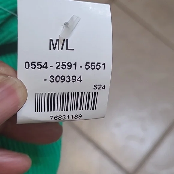 Ambiance Brand Crop Top - Picture 7 of 7